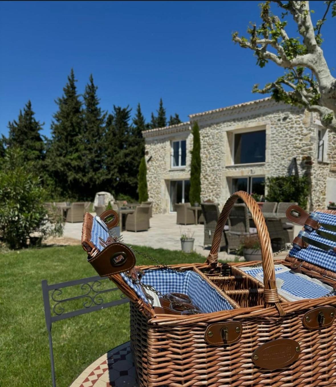 Hotel La petite plaine à Clansayes Extérieur photo