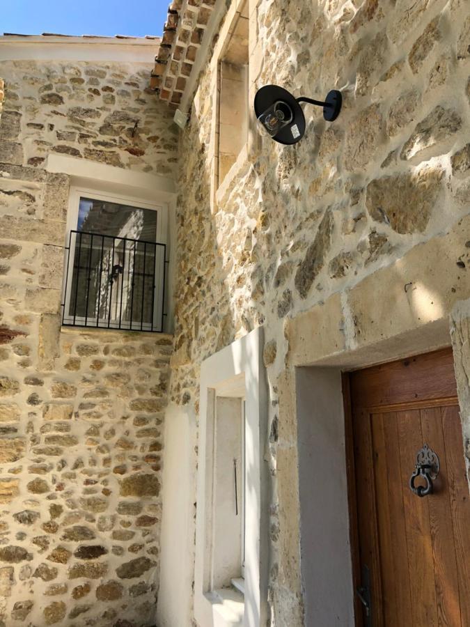 Hotel La petite plaine à Clansayes Extérieur photo